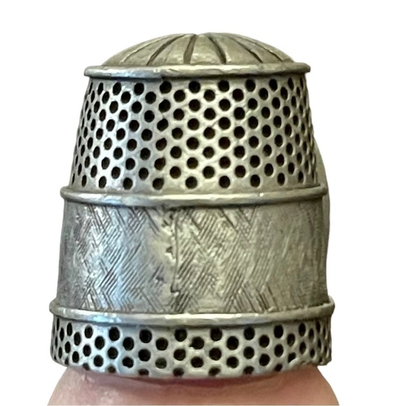 LOT of 6 Texas Themed Souvenir Thimbles - Picture 4 of 13